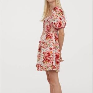 Puffed sleeve mini dress, so cute!